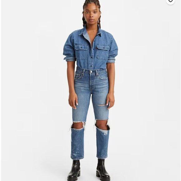 Levis Premium Wmns 501 Button Fly Distressed Cropped Jeans-Size 30x26 NWT - Picture 1 of 16